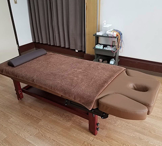 オールハンドの施術と癒しの空間